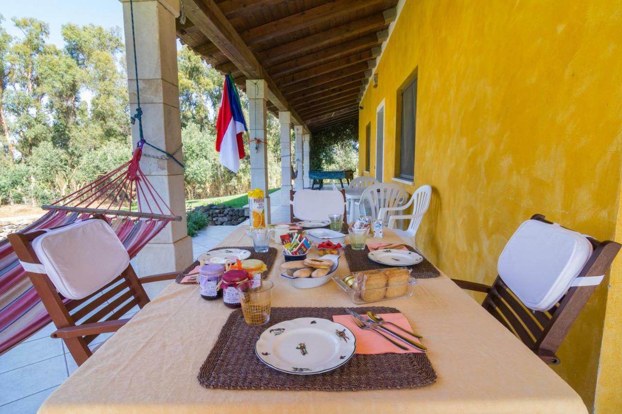 A Villa Ada B&B アルボレーア エクステリア 写真